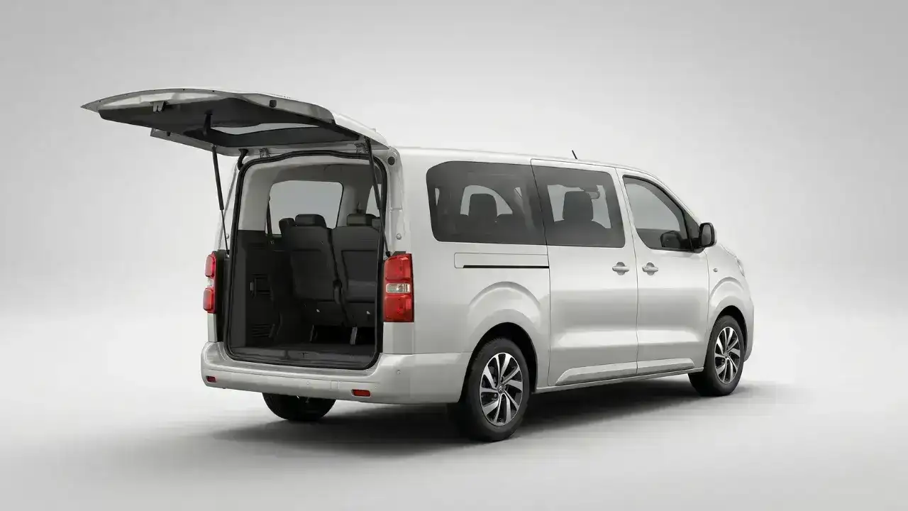 Citroen Jumpy arka görünüm