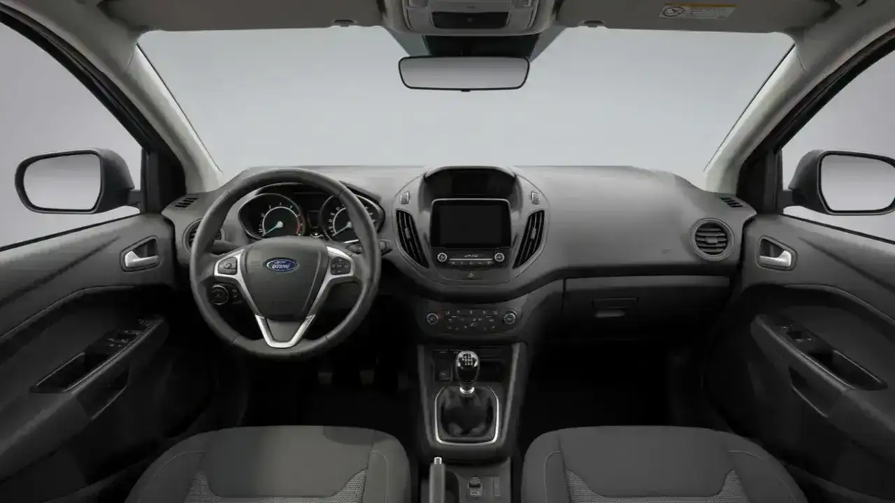 Ford Tourneo Courier iç mekan görünümü