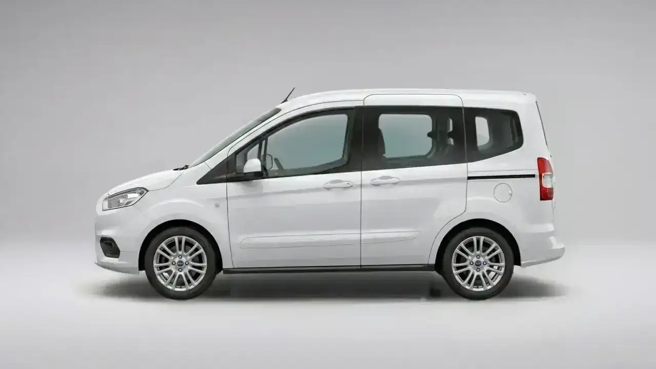 Ford Tourneo Courier yan profil görünümü